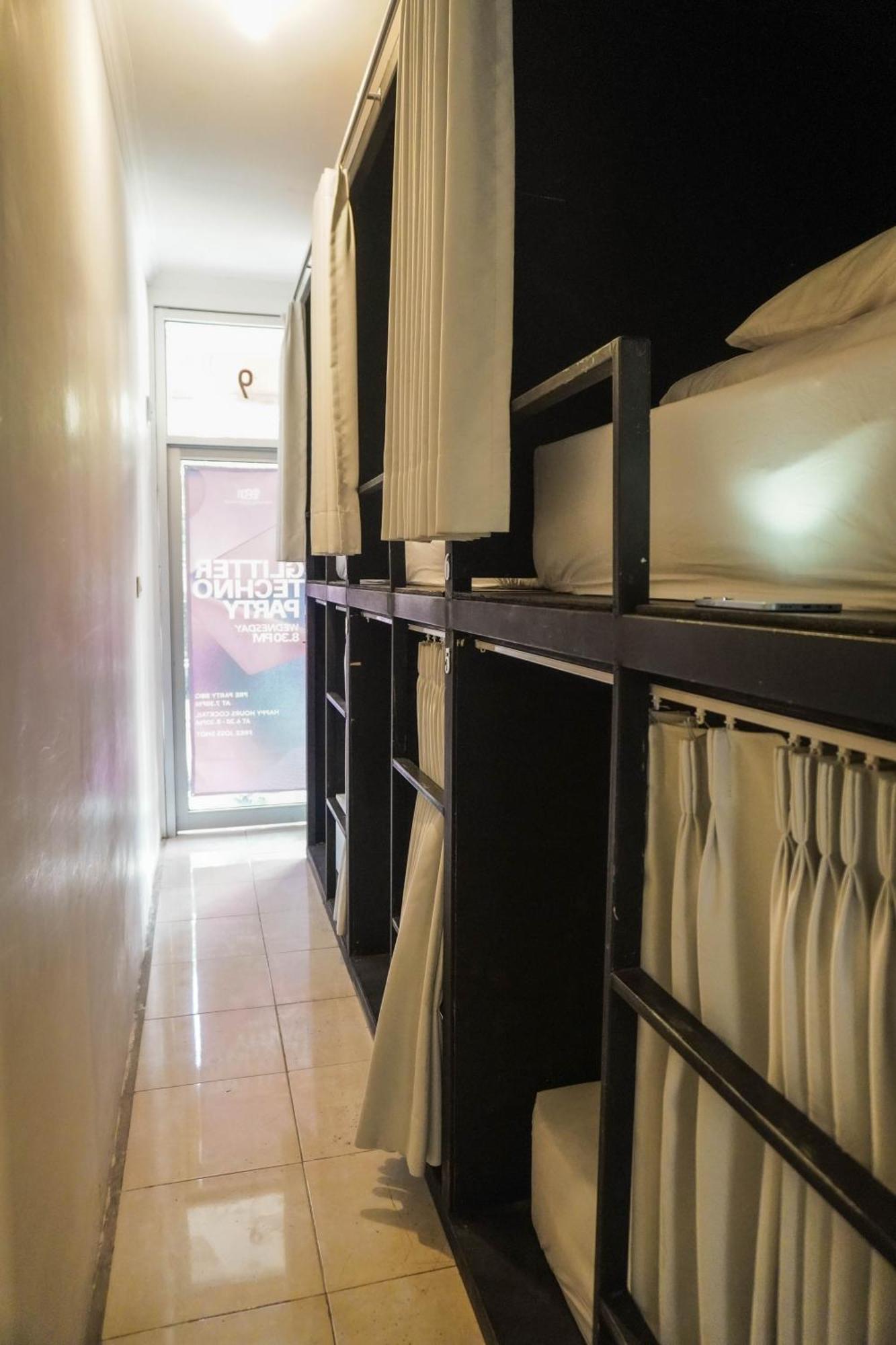 Indonesia Backpacker Hostels Kuta  Exteriér fotografie